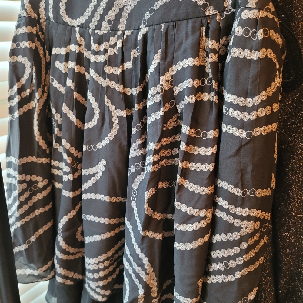 NWOT Banana Republic Printed Silk Skirt SzL - Picture 2 of 7